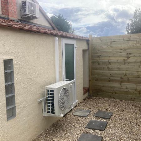 Maisonnette Neuve Avec Jardin Privatif Saran Ngoại thất bức ảnh